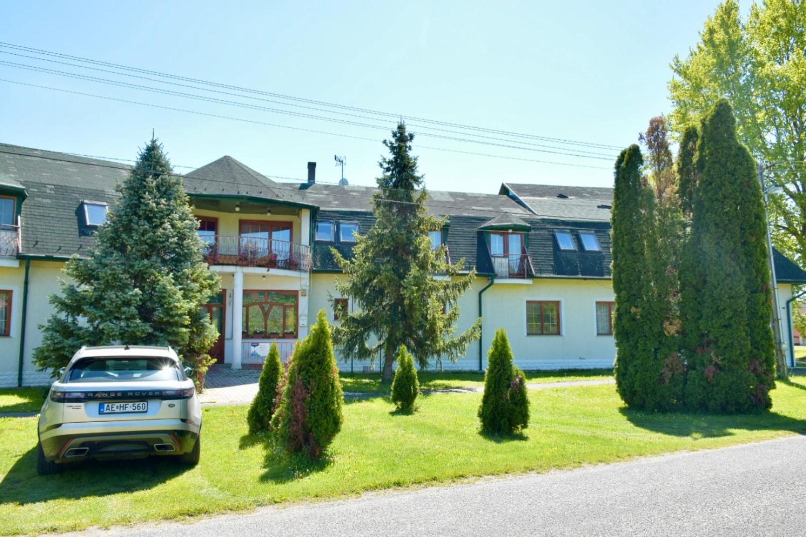 Éden Apartman Bük Exterior foto
